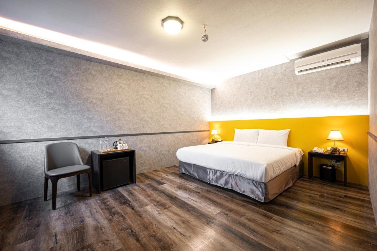 東旅驛棧 Motel Csiaohszi Kültér fotó